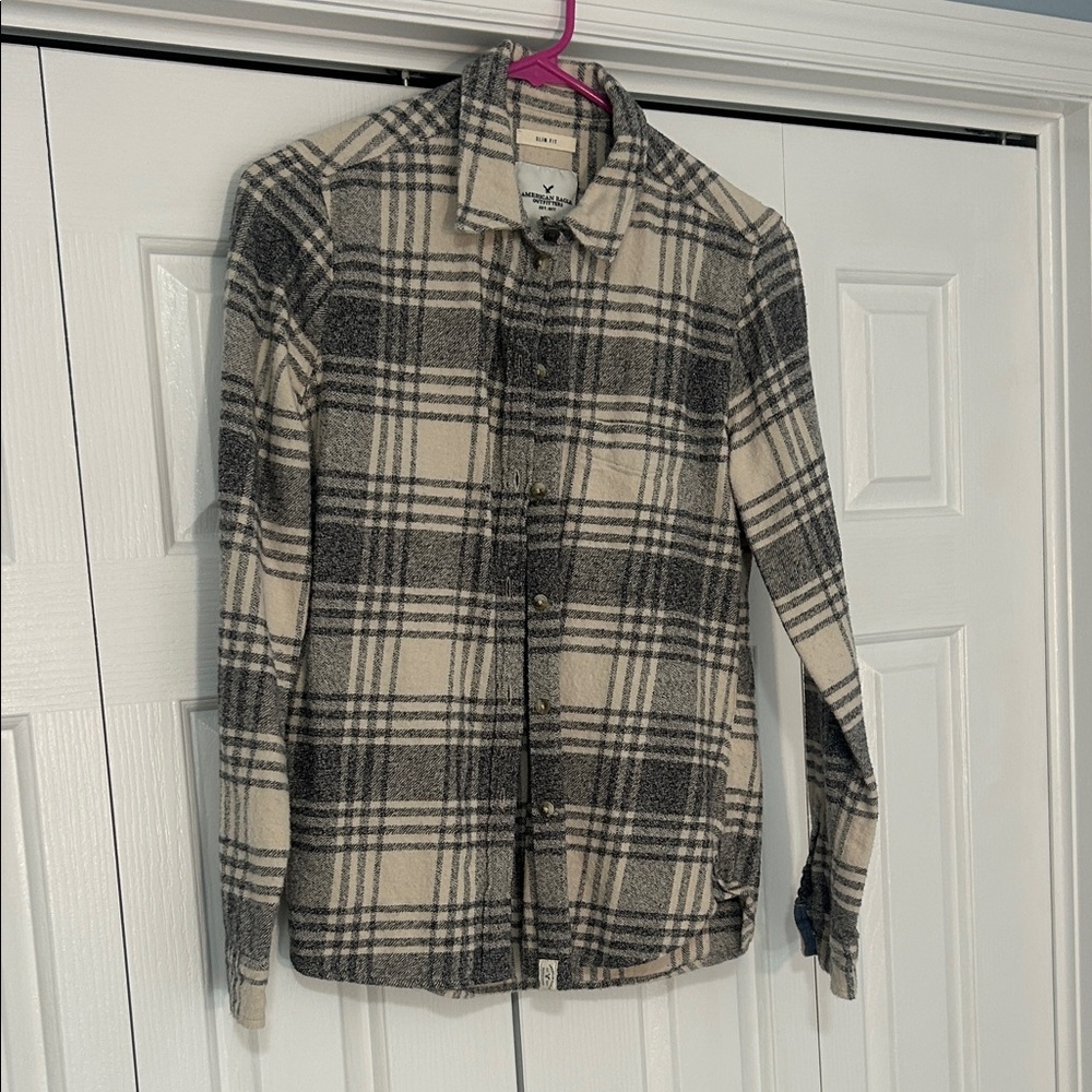 American Eagle Outfitters Black and Cream Plaid Shirt